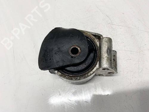 Used Engine mount Engine mount VOLVO S40 I (644) 1.9 DI (102 hp) 32573370 32573370