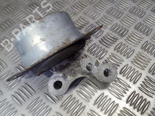 Used Engine mount Engine mount OPEL VECTRA C (Z02) 1.9 CDTI (F69) (120 hp) 33494613 33494613