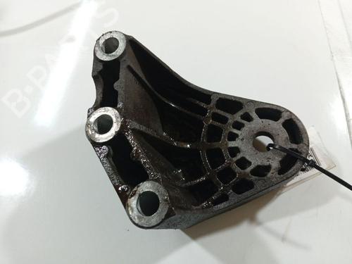 Used Engine mount Engine mount SAAB 9-5 Estate (YS3E) 1.9 TiD (150 hp) 32539449 32539449