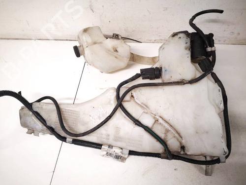 Used Windscreen washer tank Windscreen washer tank VOLVO V50 (545) 2.0 D (136 hp) 35348312 35348312
