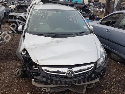Used Parts OPEL CORSA E (X15)  1.4 (08, 68)  4526441