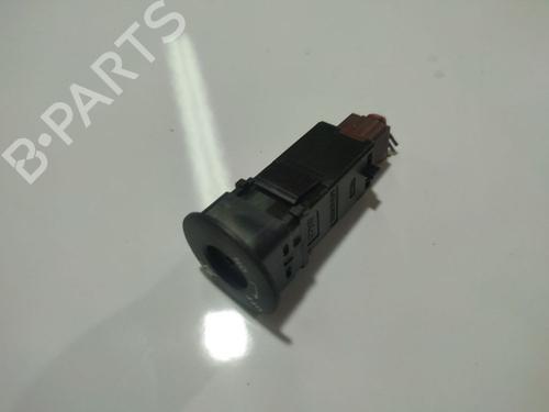 Used Switch Switch NISSAN MICRA IV (K13K, K13KK) 1.2 (80 hp) 32544838 32544838