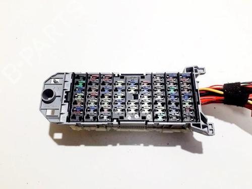 Used Fuse box Fuse box OPEL MERIVA A MPV (X03) 1.3 CDTI (E75) (75 hp) 33519757 33519757