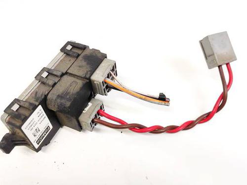 Used Heater resistor Heater resistor FORD FOCUS III 1.0 EcoBoost (125 hp) 35323351 35323351