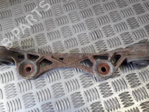 Used Support Support TOYOTA HIACE IV Van (__H1_, __H2_) 2.5 D-4D (KLH12, KLH22) (102 hp) 33496810 33496810