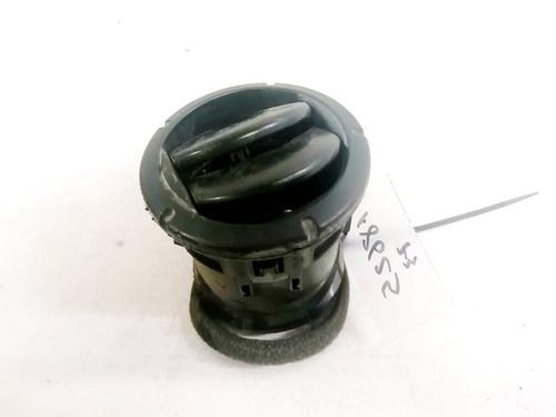 Used Air vent RENAULT MASTER II Van (FD) 2.5 dCi (FD02) (101 hp) 32925236