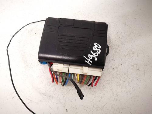 Used Electronic module Electronic module MERCEDES-BENZ SPRINTER 2-t Bus (B901, B902) 212 D (902.471, 902.472) (122 hp) 32966675 32966675