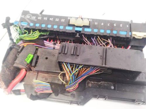 Fuse box BMW 3 Touring (E46) 320 d | BP32606387E1