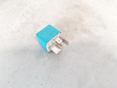 Electronic sensor TOYOTA COROLLA Saloon (_E12_) 1.4 D-4D (NDE120_, NDE120R) | BP32876725M84 - Image 2