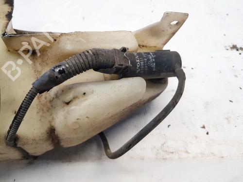 Used Washer pump Washer pump VOLVO V40 Estate (645) 1.9 TD (90 hp) 35526651 35526651