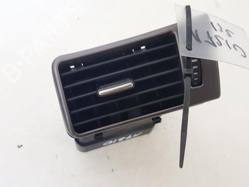 air-vent-audi-a6-c5-4b2-4b4-1997-1998-1999-2000-2001-2002-2003-2004-2005-32881180 main image