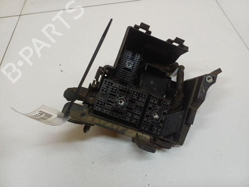 Fuse box KIA CEE'D Hatchback (ED) 1.6 CRDi 115 | BP38581765E1 - Image 2