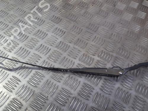 front-windshield-wiper-arm-rover-25-i-hatchback-rf-1999-2000-2001-2002-2003-2004-2005-2006-33493714 main image