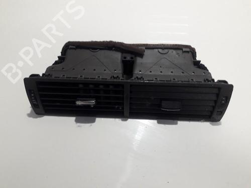 Used Air vent Air vent AUDI A4 B6 (8E2) 1.9 TDI (130 hp) 33505948 33505948