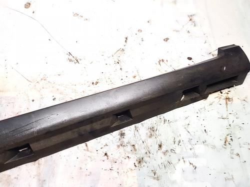 Venstre sidekjole Venstre sidekjole VW PASSAT B6 (3C2) 2.0 TDI (140 hp) 35459029 35459029