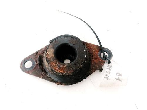 Used Engine mount Engine mount RENAULT LAGUNA I (B56_, 556_) 1.8 (B56S/T/0) (90 hp) 33072657 33072657