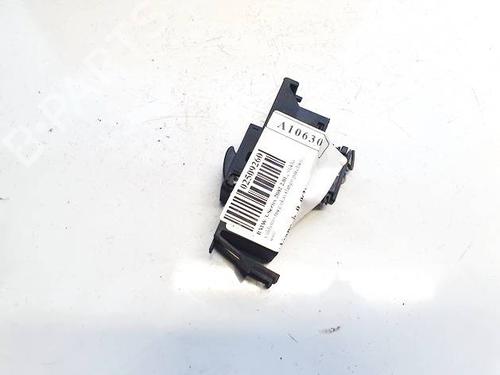 switch-bmw-3-touring-e46-1999-2000-2001-2002-2003-2004-2005-32567042 main image