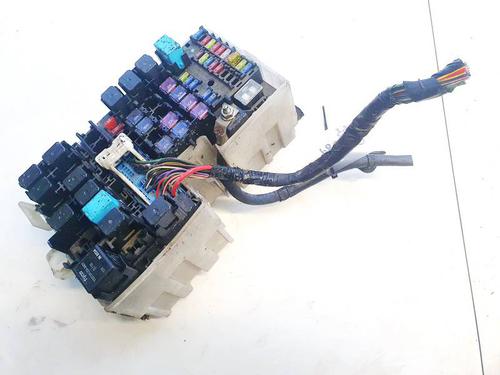 Used Fuse box MAZDA 5 (CR) 2.0 (CREW, CR19) (146 hp) 32929901