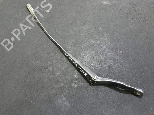 front-windshield-wiper-arm-opel-corsa-d-s07-2006-2007-2008-2009-2010-2011-2012-2013-2014-2015-33486778 main image