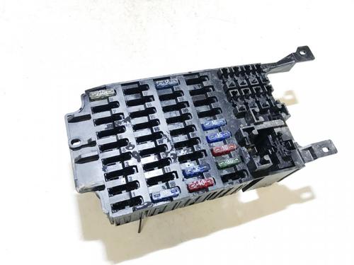 Used Fuse box Fuse box MERCEDES-BENZ C-CLASS (W202) C 200 D (202.120) (75 hp) 33523192 33523192