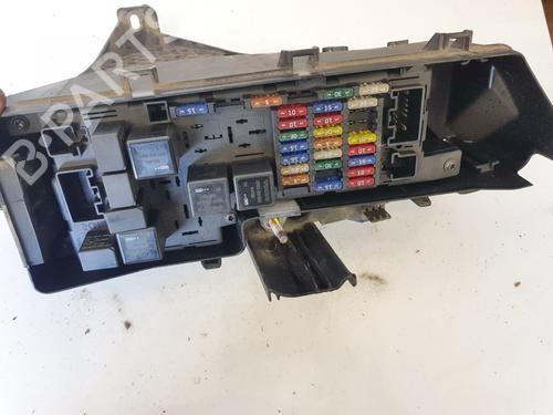 Used Fuse box Fuse box VOLVO S60 I (384) 2.4 (170 hp) 32876906 32876906