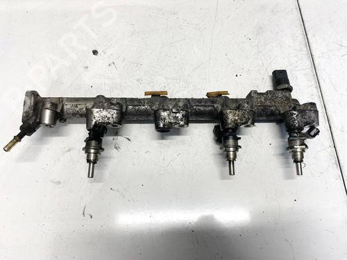 Used Injection rail Injection rail 35096436 35096436