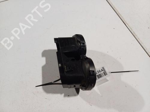 Air vent VW GOLF PLUS V (5M1, 521) 1.9 TDI | BP32570917I21 