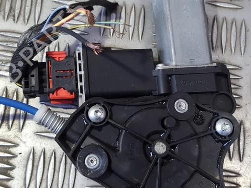 Right front window motor OPEL CORSA E (X15) 1.4 (08, 68) | BP35688017E20 - Image 2