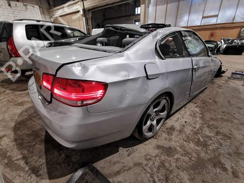 Switch BMW 3 (E90) 325 i | BP32537762I30