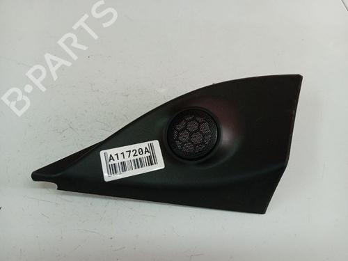 Used Grille Grille 39159581 39159581