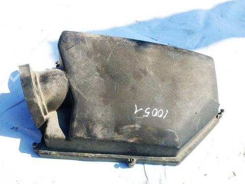 Used Air filter box Air filter box VOLVO XC60 I SUV (156) 2.4 D / D3 / D4 AWD (163 hp) 35084860 35084860