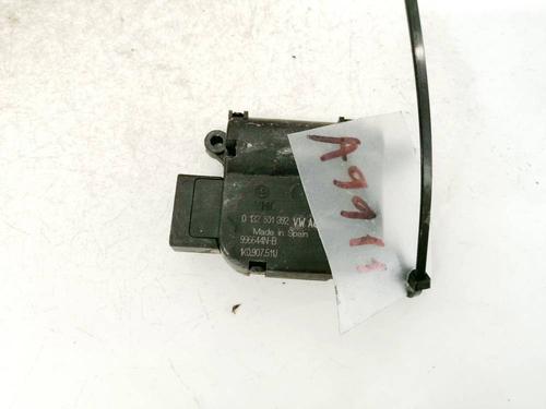 Used Electronic module SKODA OCTAVIA II (1Z3) 1.9 TDI (105 hp) 32590030