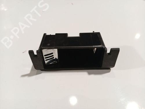 Cenicero Cenicero AUDI A6 C5 (4B2, 4B4) 2.5 TDI (180 hp) 36454869 36454869