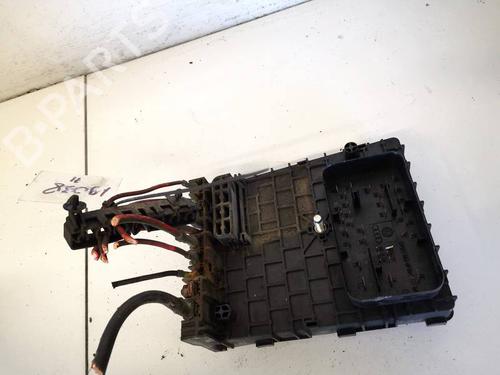Fuse box VW PASSAT B6 (3C2) 2.0 TDI | BP32939981E1 - Image 2
