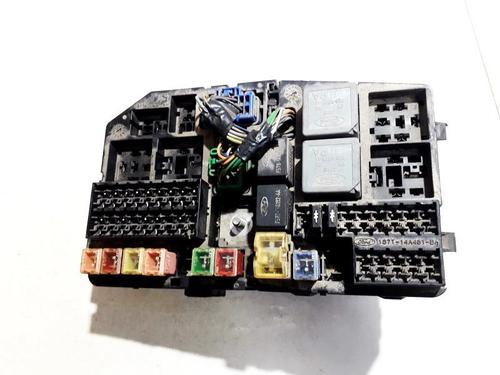 Used Fuse box Fuse box FORD MONDEO III (B5Y) 2.0 16V TDDi / TDCi (115 hp) 33517514 33517514
