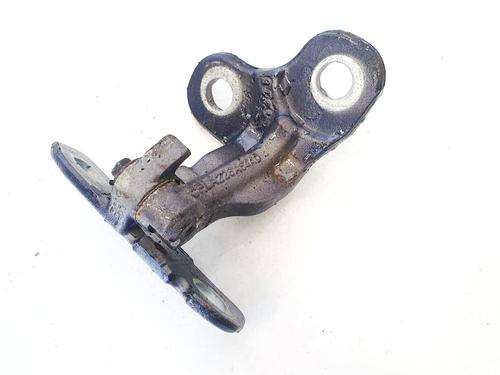 hingedoor-check-strap-jaguar-f-pace-x761-2015-32920750 main image