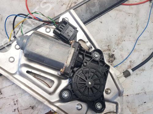 Used Left front window motor Left front window motor 35506021 35506021