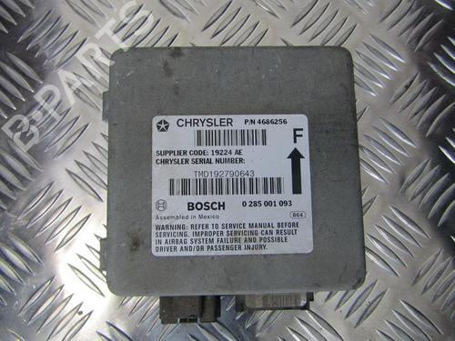 Used ECU airbags ECU airbags CHRYSLER VOYAGER / GRAND VOYAGER III (GS_, NS_) 2.5 TD (116 hp) 33490919 33490919