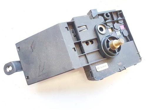 Fuse box MERCEDES-BENZ CLS (C219) CLS 320 CDI (219.322) | BP32945164E1 - Image 3