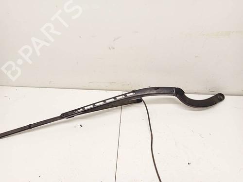 front-windshield-wiper-arm-mercedes-benz-c-class-w204-2007-2008-2009-2010-2011-2012-2013-2014-2015-32543154 main image