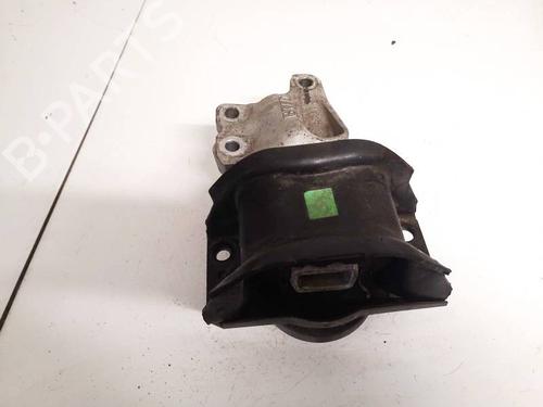 Used Engine mount PEUGEOT 5008 (0U_, 0E_) 2.0 HDi 150 / BlueHDi 150 (150 hp) 32617090
