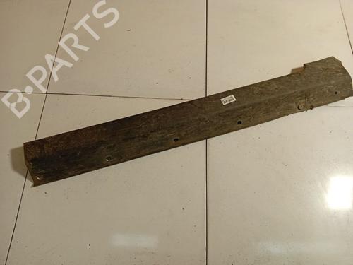 Used Right sideskirt Right sideskirt 39456004 39456004