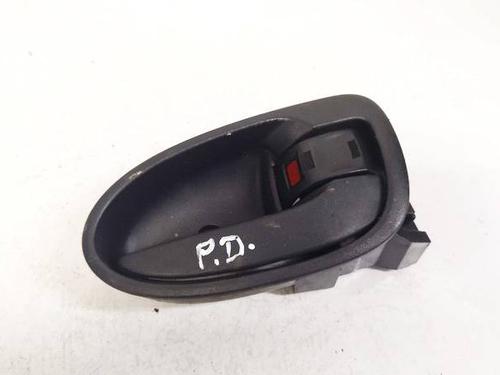 Used Front right interior door handle Front right interior door handle TOYOTA YARIS (_P9_) 1.4 D-4D (NLP90_, NLP90R) (90 hp) 34912723 34912723