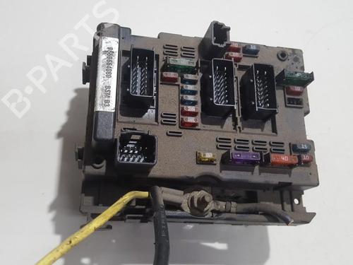 Used Fuse box Fuse box PEUGEOT 307 (3A/C) 2.0 HDi 90 (90 hp) 33508390 33508390