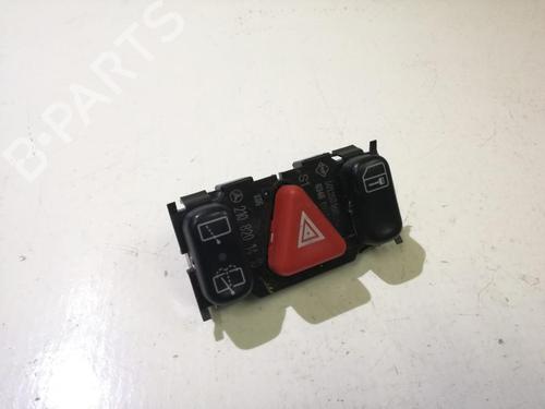 Used Warning switch Warning switch MERCEDES-BENZ E-CLASS (W210) E 200 (210.035) (136 hp) 35653735 35653735