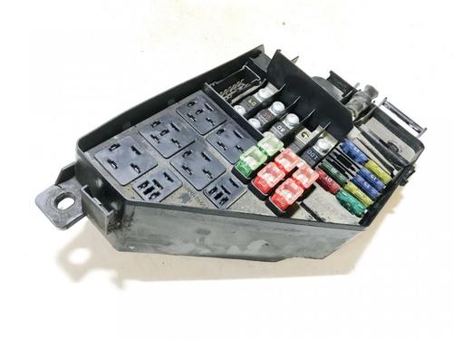 Used Fuse box Fuse box ROVER 75 (RJ) 2.0 CDT (115 hp) 33519530 33519530
