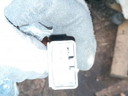 Warning switch KIA SORENTO I (JC) 2.5 CRDi 4WD | BP35851084I22 - Image 3