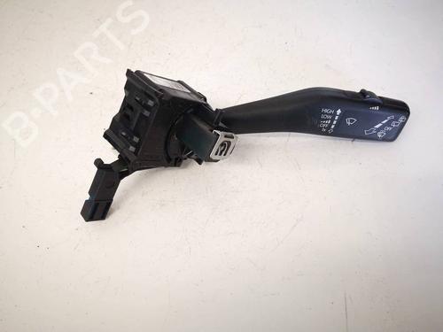 Used Warning switch Warning switch SEAT LEON (1P1) 1.9 TDI (105 hp) 34774470 34774470