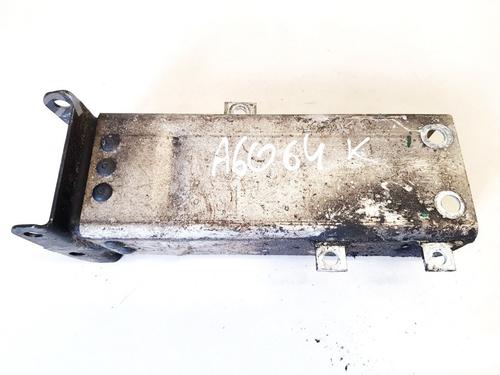 Used Front bumper bracket Front bumper bracket 35637028 35637028