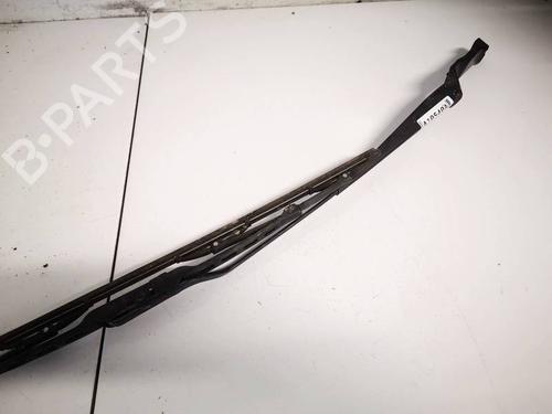 Used Front windshield wiper arm Front windshield wiper arm 32563229 32563229